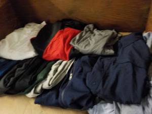 15 Articles New Overstock Clothing ...