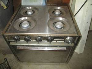 Vintage yet new gas cooktopOven...
