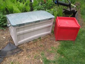 Rubbermaid style Outdoor storage bo...
