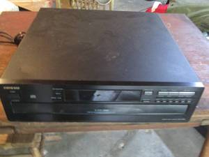 Onkyo 6-disc CD changer...