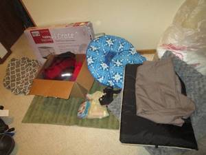 Lot of pet beds, folding dog crate,...