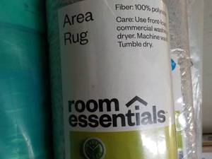 Room Essentials 4 ft x 5 ft 6 Area...