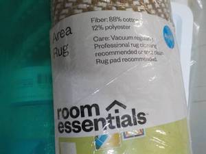 Room Essentials 4 ft x 5 ft 6 Area...