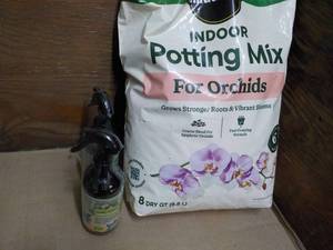 Miracle Glo Potting Soil for Orchid...