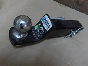 Reese Tow power 2 Drop Hitch and 2...
