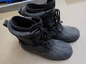 Steel Shank Boots Mens size 10 (wo...