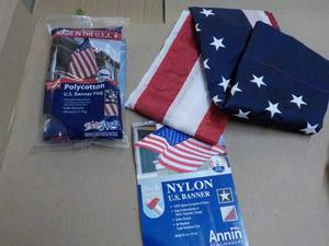 2 Banner Flags...