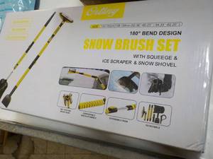 Snow Brush Set...