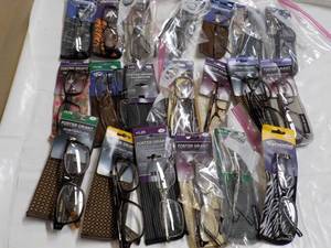 20 pair Reading Glasses - variety o...