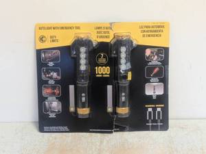 KC AUTO LIGHT WITH EMERGENCY TOOL 2PK