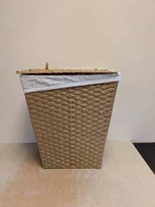 SEVILLE CLASSICS WOVEN LAUNDRY HAMPER TAN