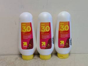 NEW UP&UP SPORT SUNSCREEN LOTION SPF 30 3PK