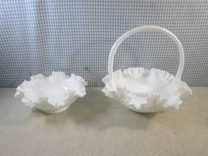 (FS) Vintage White Hobnail Milk Gla...