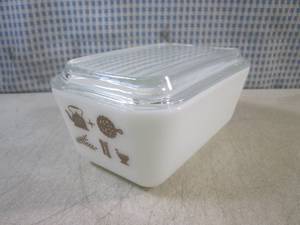 (FS) Vintage 502 Pyrex 1 12 Pt Ref...