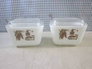 (FS) Pair of Vintage 501 1 12 Cup ...