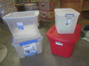 (EW6) 4 Totes with Lids...