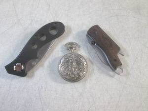 (CNTR) 2 Folding Knives and Tango P...