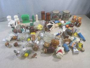 (EC1) Assortment of Salt & Pepper S...