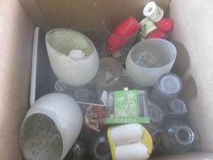 (F-0) Assorted Salt & Pepper Shaker...