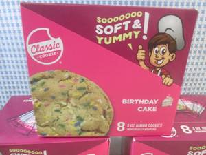 (B-2) 3 Boxes of Birthday Cake Jumb...