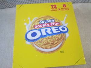 (B-2) 12 King Size Packs of Golden ...