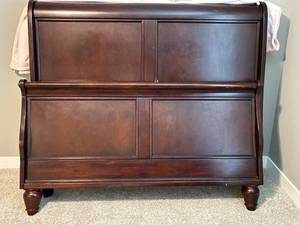 Sleigh Bed Frame With Side Rails & Slats