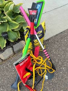 Automotive Winter & Cleaning Accessories Mixed Lot