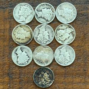 (10) Group of Ten Mercury Silver Dimes