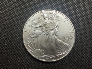 2016 Beautiful Uncirculated 1 Oz. Silver American Eagle