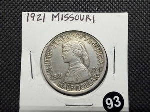 1921 Missouri Commemorative Silver Half Dollar - Greysheet Wholesale Price for an XF40 is $260