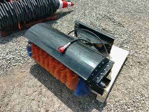 Mini Skid angle sweeper