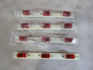4 Strips of 3 Red ClearanceMarker Lights