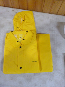 Pro-Wear Waterproof Safety Rain Suit