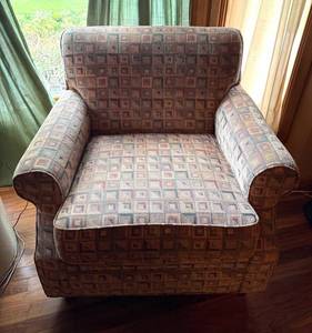 Pembrook Upholstered Armchair