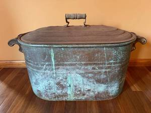 Nesco Copper Roaster With Lid
