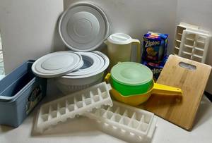 Assorted Kitchen Essentials including Pampered Chef, Ziploc, Tupperware