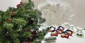 Mikasa Holiday Classics Platter & Christmas Decor Mixed Lot