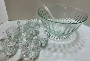 Clear Pressed Glass Punch Bowl & 8 Cups (Lot of 9)
