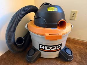 Ridgid Wd06250 Wet Dry Vac With Hose & Attachments