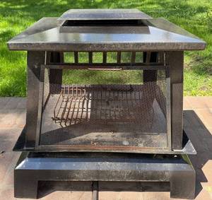 New Braunfels Outdoor Fireplace - Used