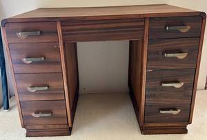 Vintage  Art Deco Mahogany Kneehole Desk With 9 Drawers