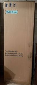 New Manhattan Renaissance Tub Shower Door 138932-900-001-000