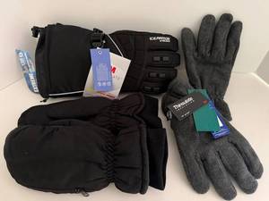 IceArmor by Clam & 3m Thinsulate Winter Gloves (Lot of 2 Pairs)