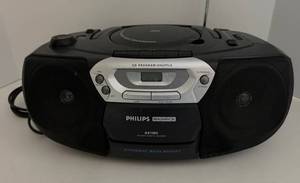 Philips Magnavox Az1005 Boombox CD Radio Cassette Recorder