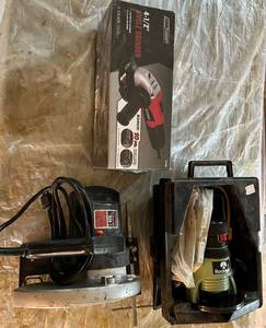 Skilsaw Circular Saw, Tool Shop Angle Grinder & Rockwell Router Mixed Lot