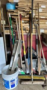 Mixed Garden Tools Lot With Stanley Tools