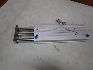 (New) Pneumatic Cylinder Block 12x4x1 12