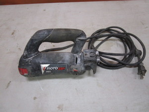 Roto Zip Cutout Tool