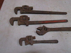 Pipe Wrenches & Crescent Wrench
