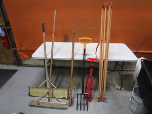Hand Tools & Tripods